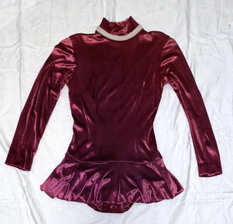 Costumes M